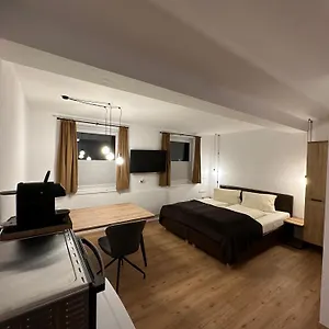 https://willis-studio.saalbachhinterglemmhotels.com