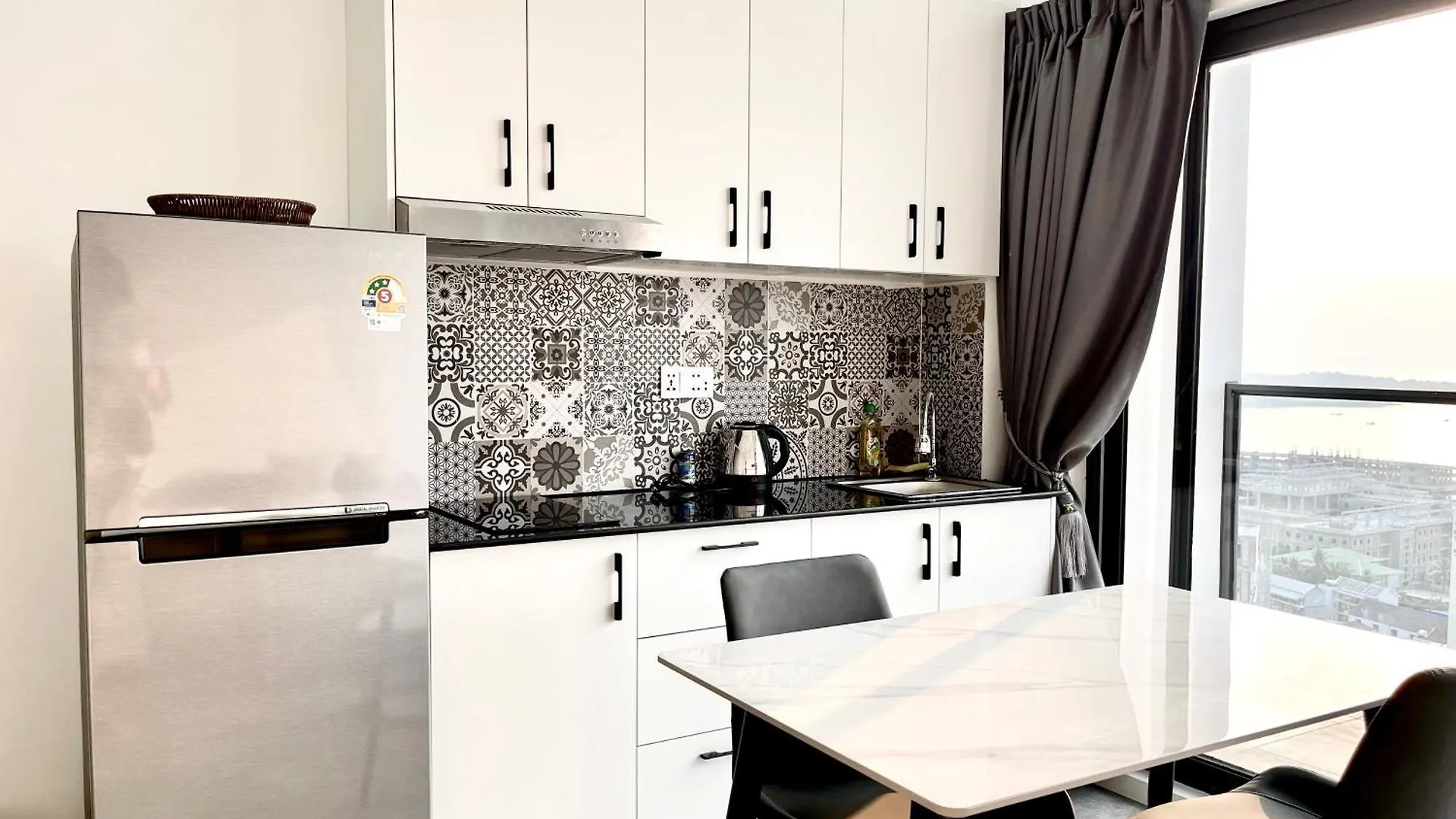 Air Condominium & Residence - Sihanoukville - 5Mn To Boat Pier Apartment