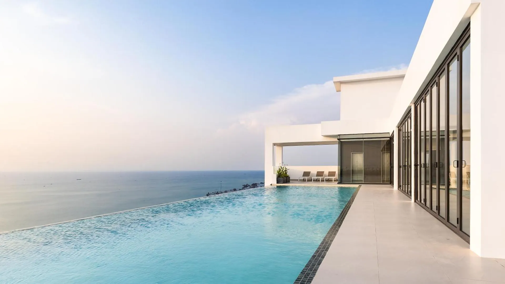 Air Condominium & Residence - Sihanoukville - 5Mn To Boat Pier 0*,  Cambodia